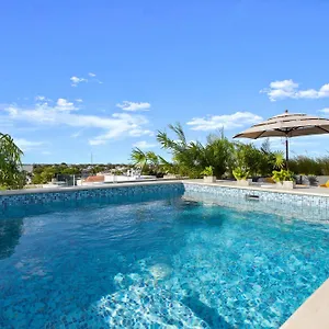 https://ocean-boutique-condos.tulum-hotels.net